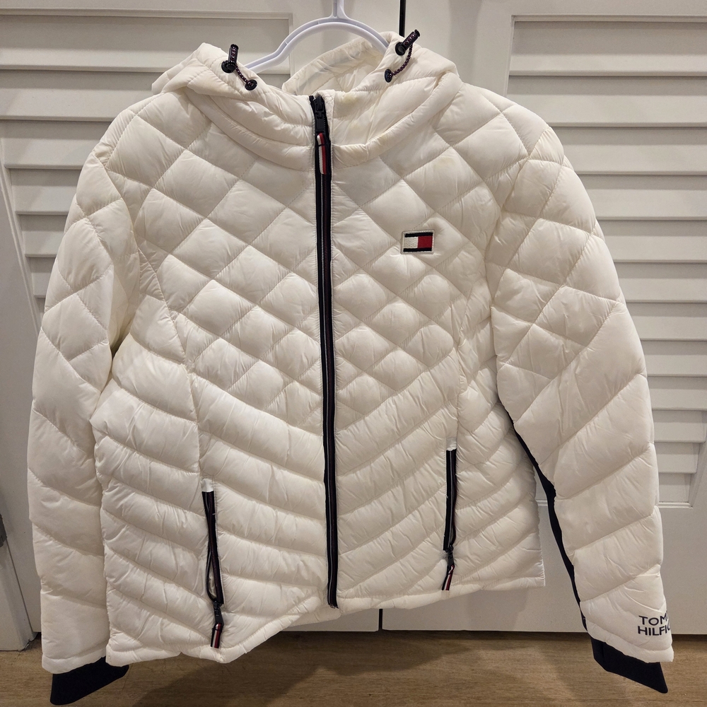 Tommy Hilfiger Off White/Cream Puffer Jacket